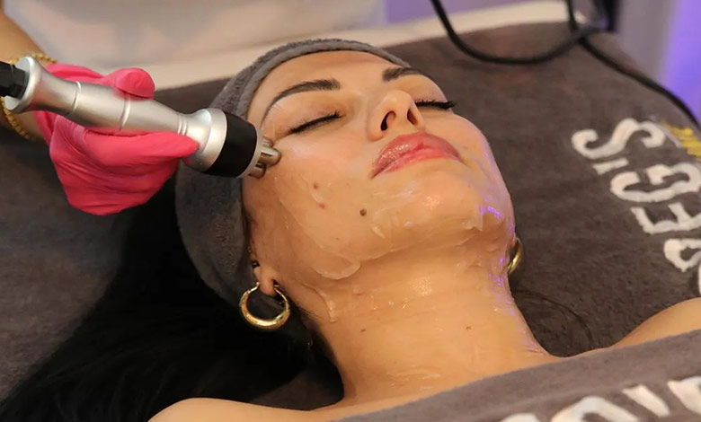 روش انجام هایفوتراپی صورت برای لاغری